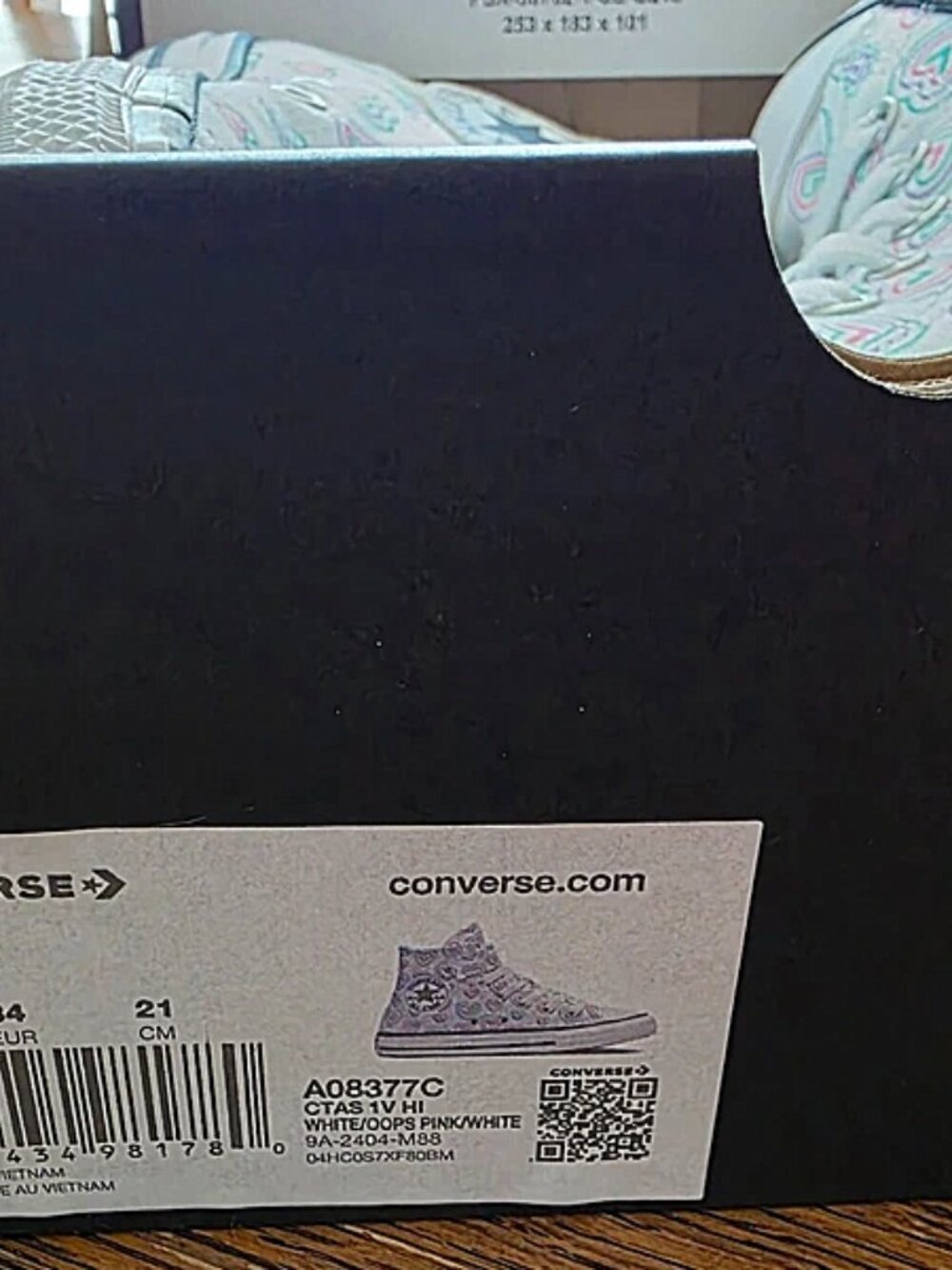 Converse Chuck Taylor All Star Easy On "Happy Hearts" Kids Youth Size 2.5 NIB - Picture 10 of 12